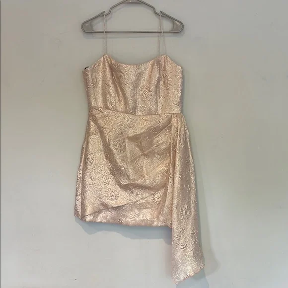 monique lhuillier gold dress Gold Embroidered Long Sleeve Gown – Monique Lhuillier